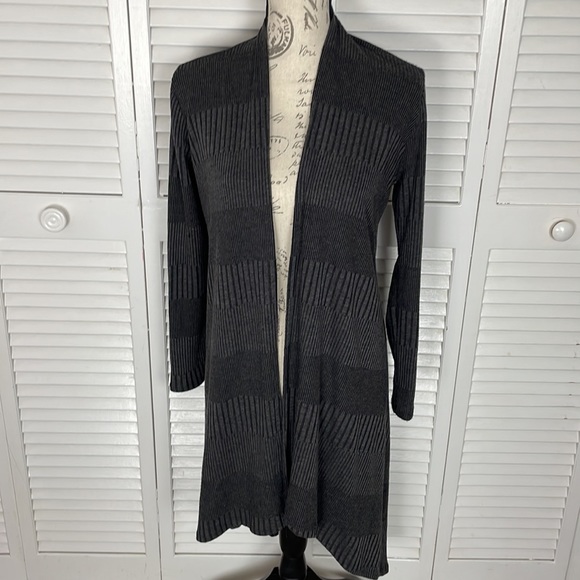 Azules Cardigan - Picture 2 of 14